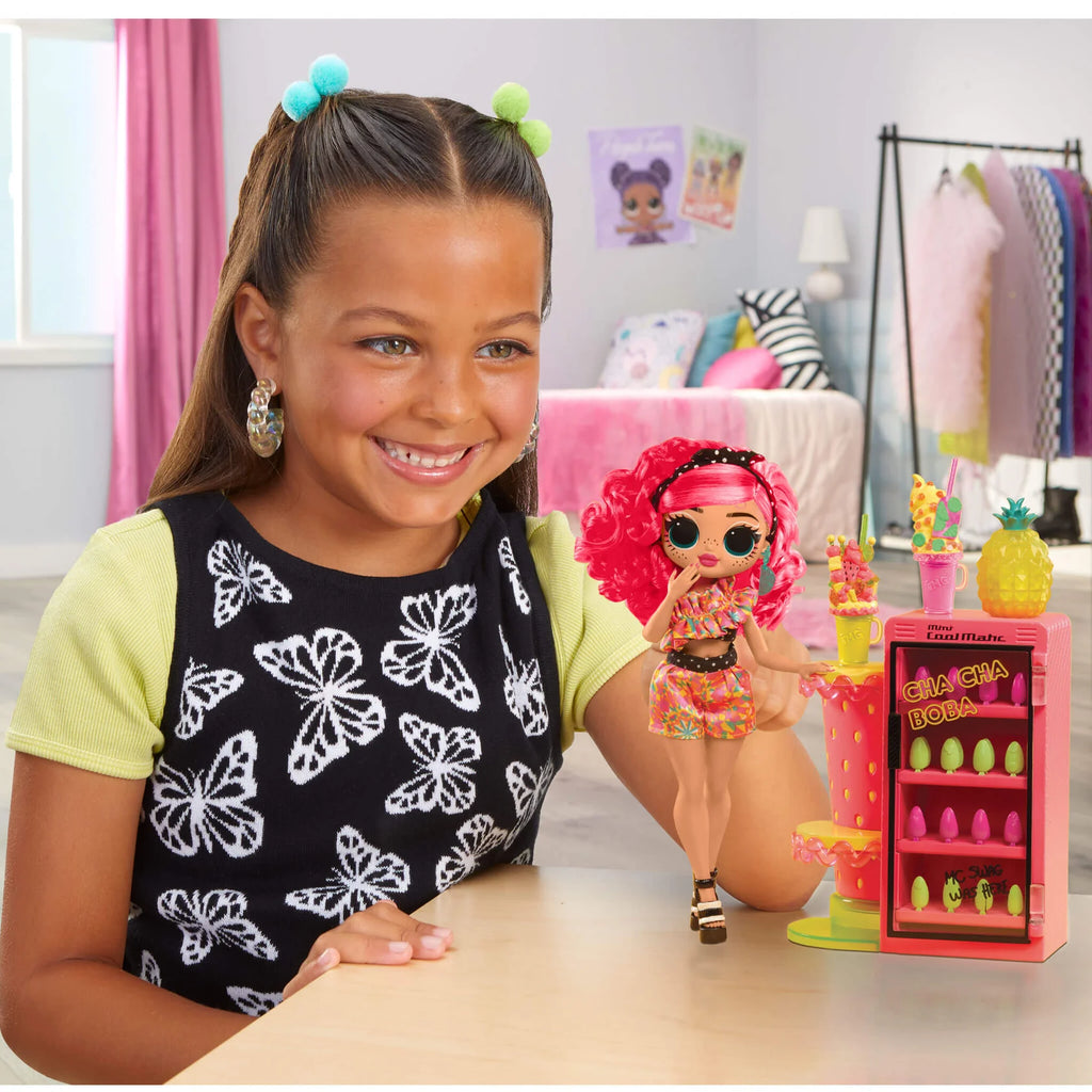 L.O.L. Surprise OMG Sweet Nails - Complete 3 Doll Increditoyz Bundled Gift Set
